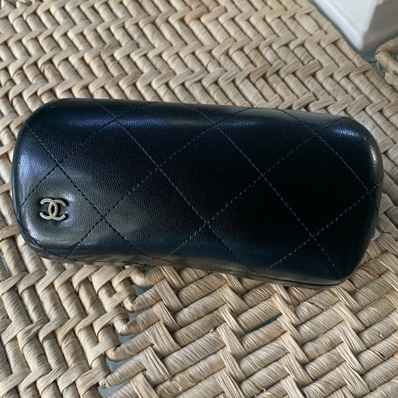 CHANEL hard sided glasses case in black quilted pattern EUC - Picture 1 of 9
